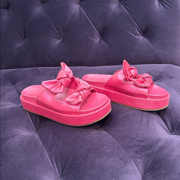 Pink Bow Slide Sandals - Picture 4 of 8